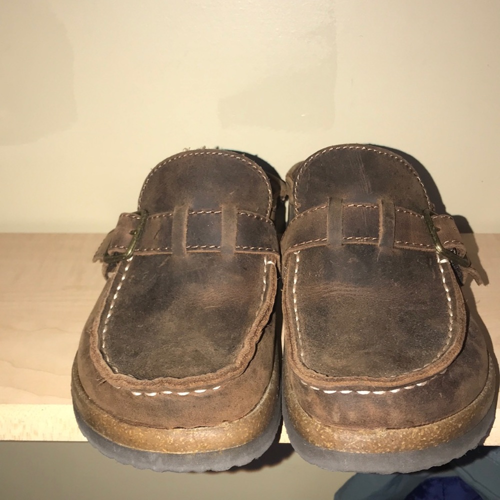 White Mountain Brown Leather Bayhill Footbed Clog